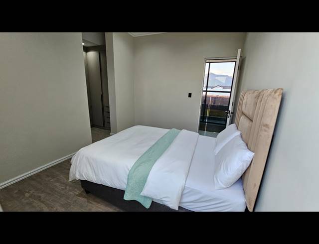 3 BEDROOM FREESTANDING FOR SALE IN THE ISLANDS ESTATES